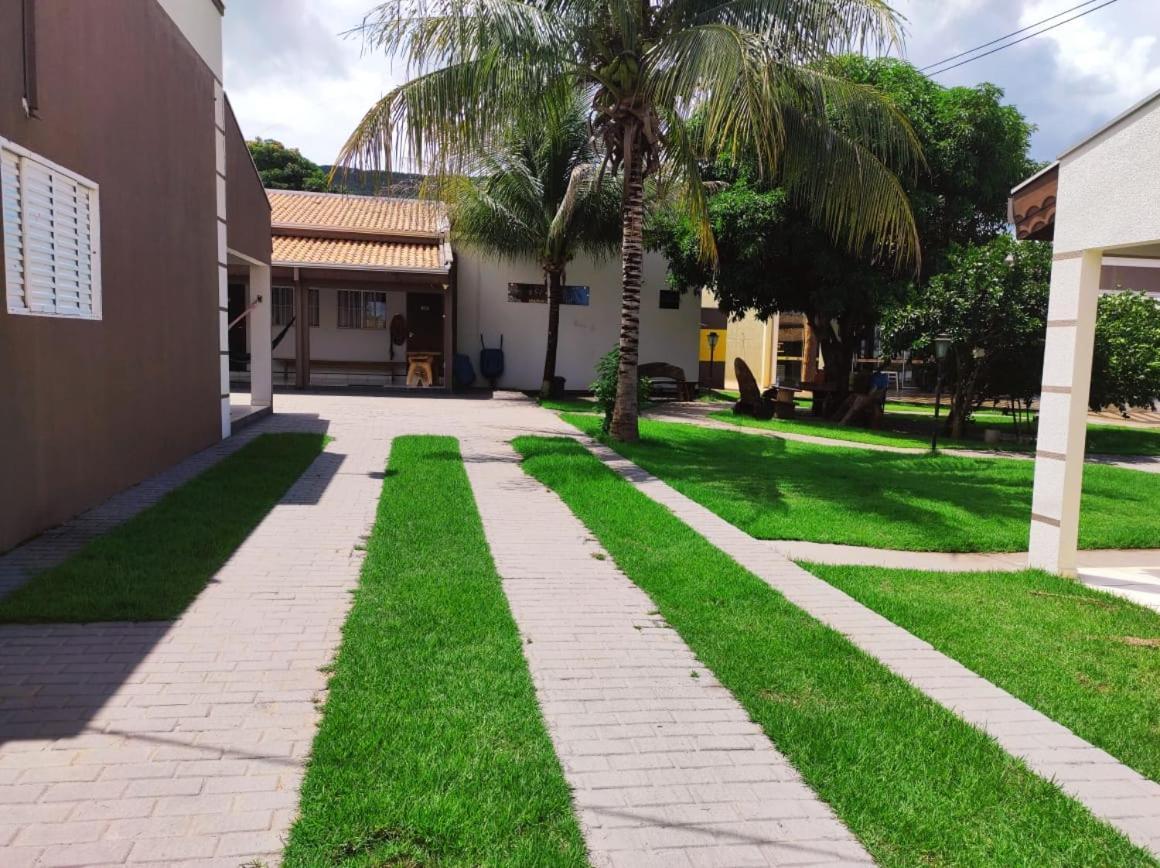 Pousada Dos Nobres Estivado Esterno foto