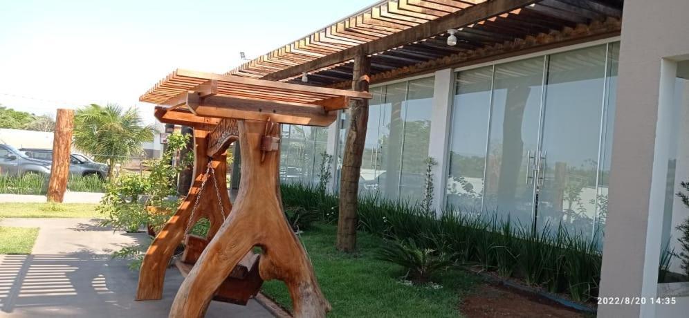 Pousada Dos Nobres Estivado Esterno foto